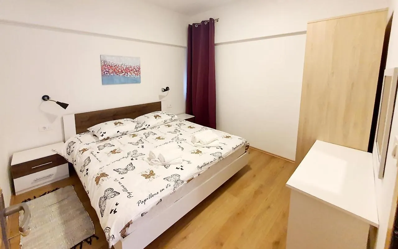 Sea Star Apartments 普耶斯察纳乌瓦拉 克罗地亚