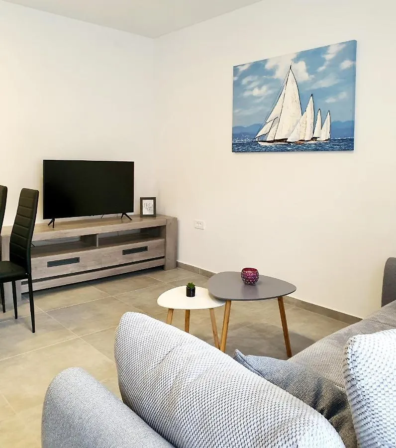 Sea Star Apartments 普耶斯察纳乌瓦拉