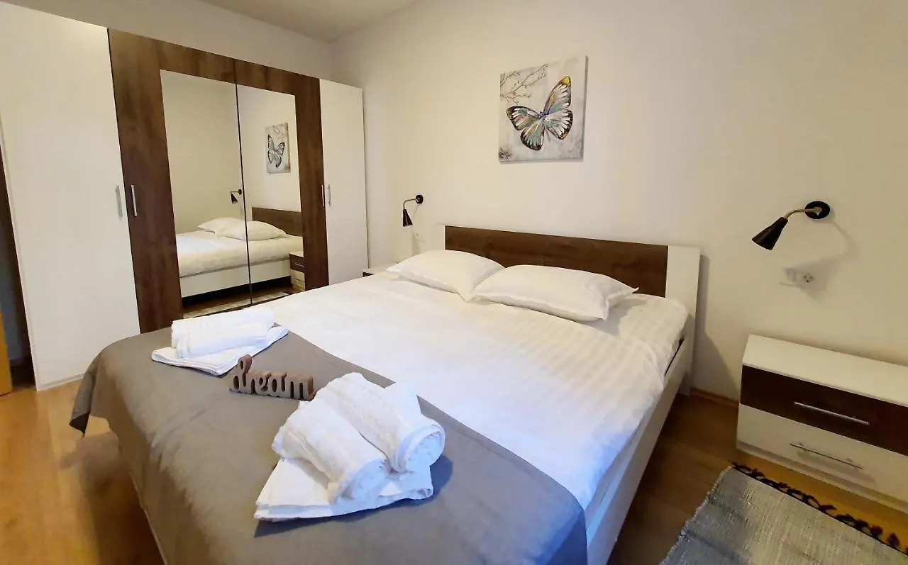 Sea Star Apartments Pjescana Uvala
